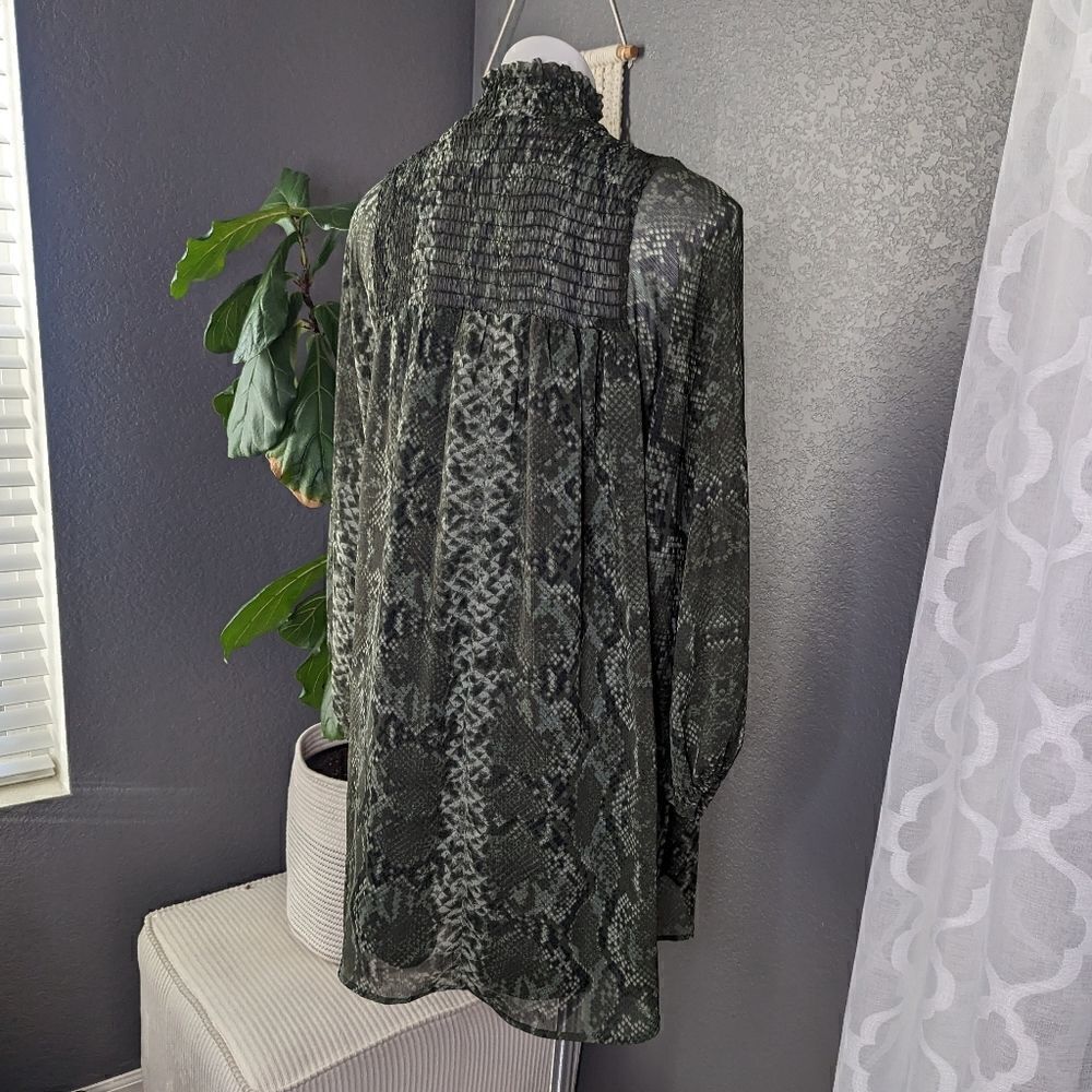 Express Snake Print Long Sleeve Shift Dress - Picture 3 of 7